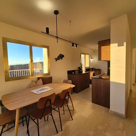 Διαμέρισμα Superbe T3 Refait A Neuf, Vue Panoramique, Place De Parking Bandol