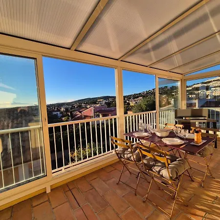 Superbe T3 Refait A Neuf, Vue Panoramique, Place De Parking